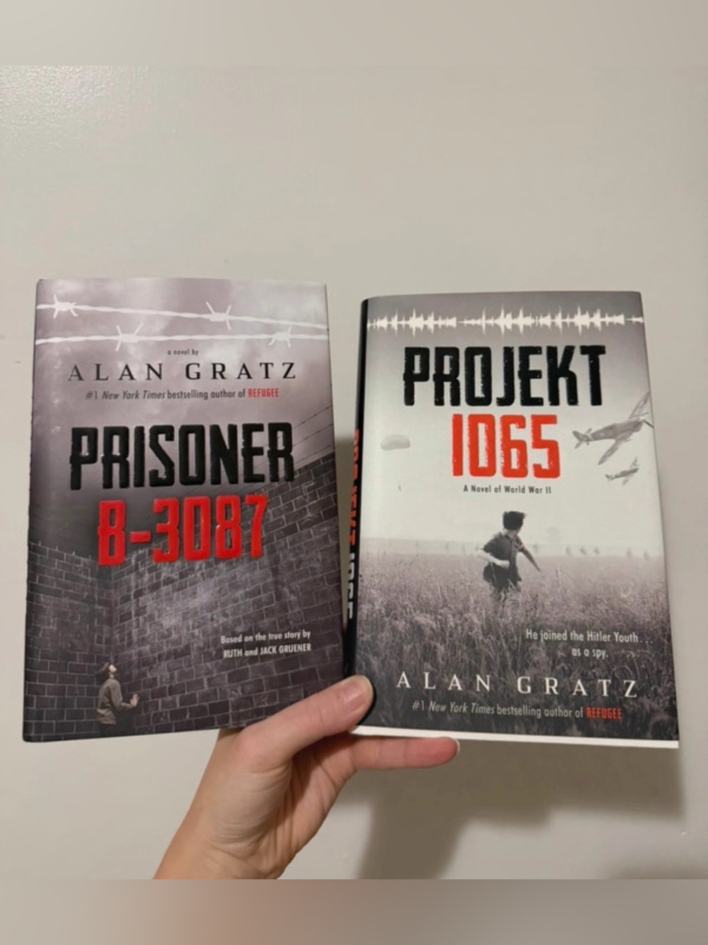 Prisoner B-3087 & Projekt 1065 Duo - Black & Red Covers